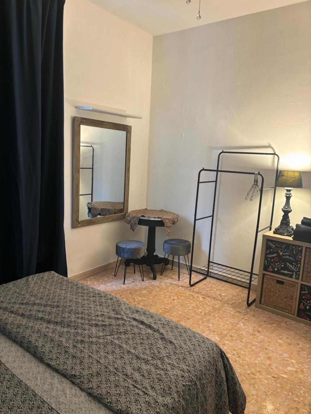 Готель Live In Pisa - 250M Dalla Stazione Centrale Di Піза Екстер'єр фото